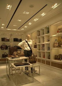 珠寶與化妝品展柜全解析 價格、廠家與展覽服務(wù)一站式參考